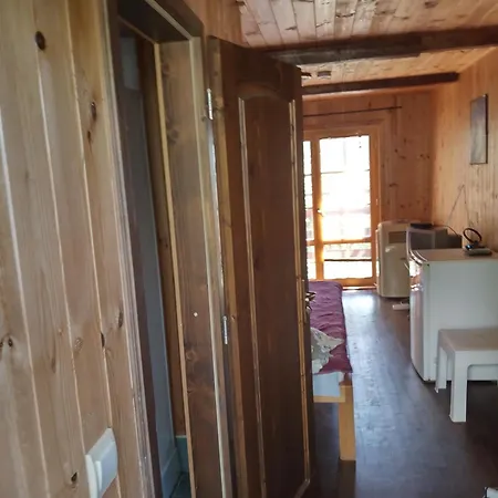 Nirvana Guest house *